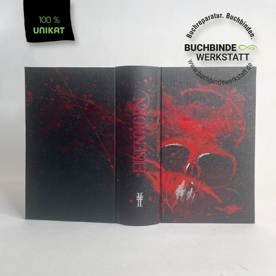 Buchkunst aus Taschenbuch