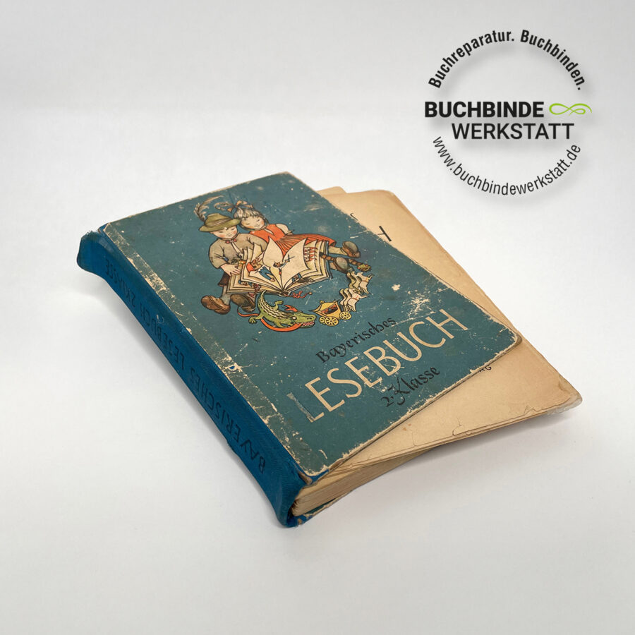 Gesamtes Buch beschädigt