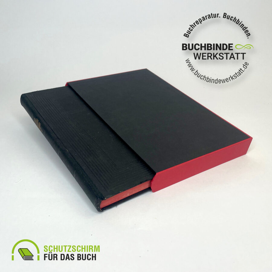 Schuber zum Schutz eines Buches