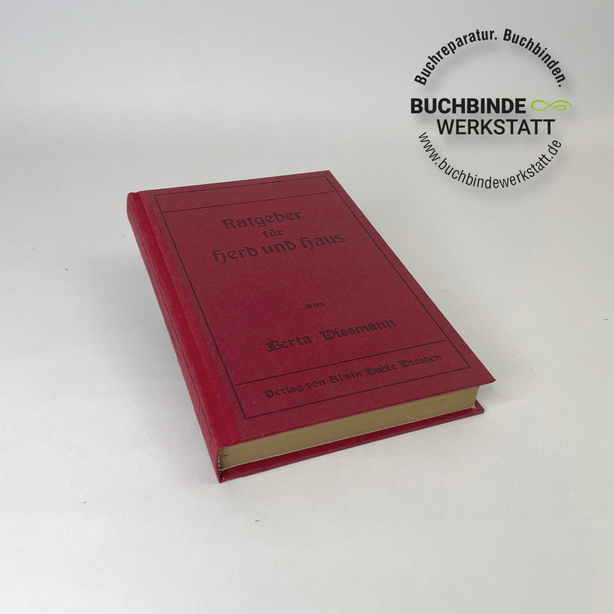 Buchreparatur: <p><strong>Buchdecke ist beschädigt</strong> – Bild 2