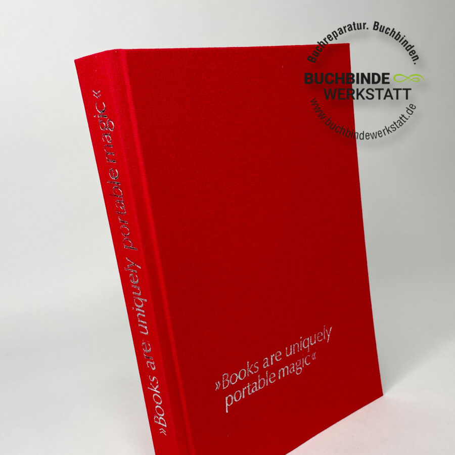 Veredeln:<strong> Titelprägung für Ihr Buch</strong>