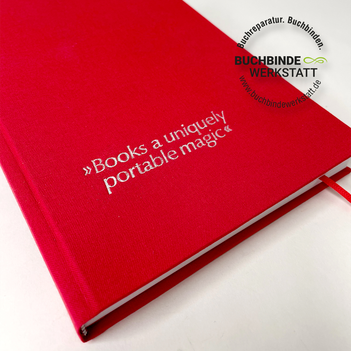 Veredeln:<strong> Titelprägung für Ihr Buch</strong> – Bild 3